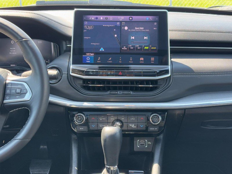 Used 2022 Jeep Compass High Altitude image 12