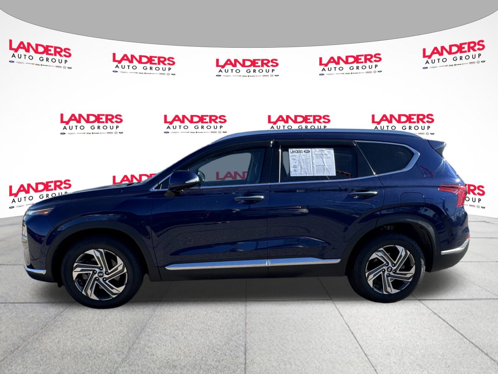 Used 2022 Hyundai Santa Fe SEL w/ Convenience + Premium Package image 6