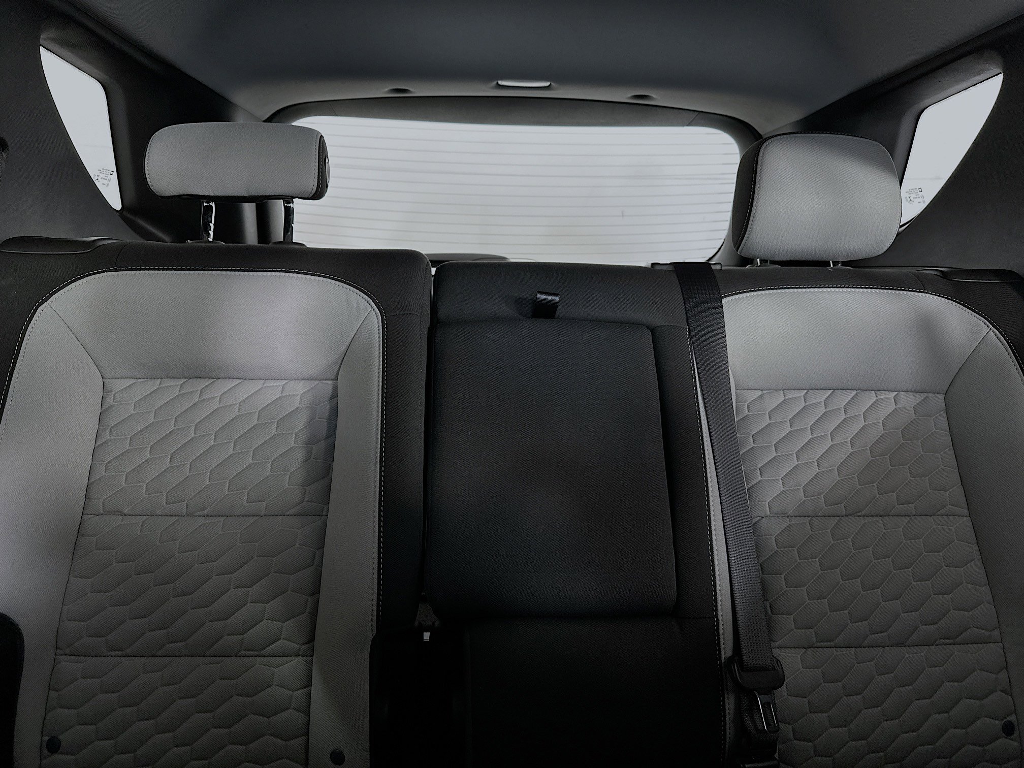 Used 2020 Chevrolet Equinox LS image 30