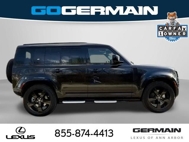Used 2023 Land Rover Defender 110 X-Dynamic SE image 9