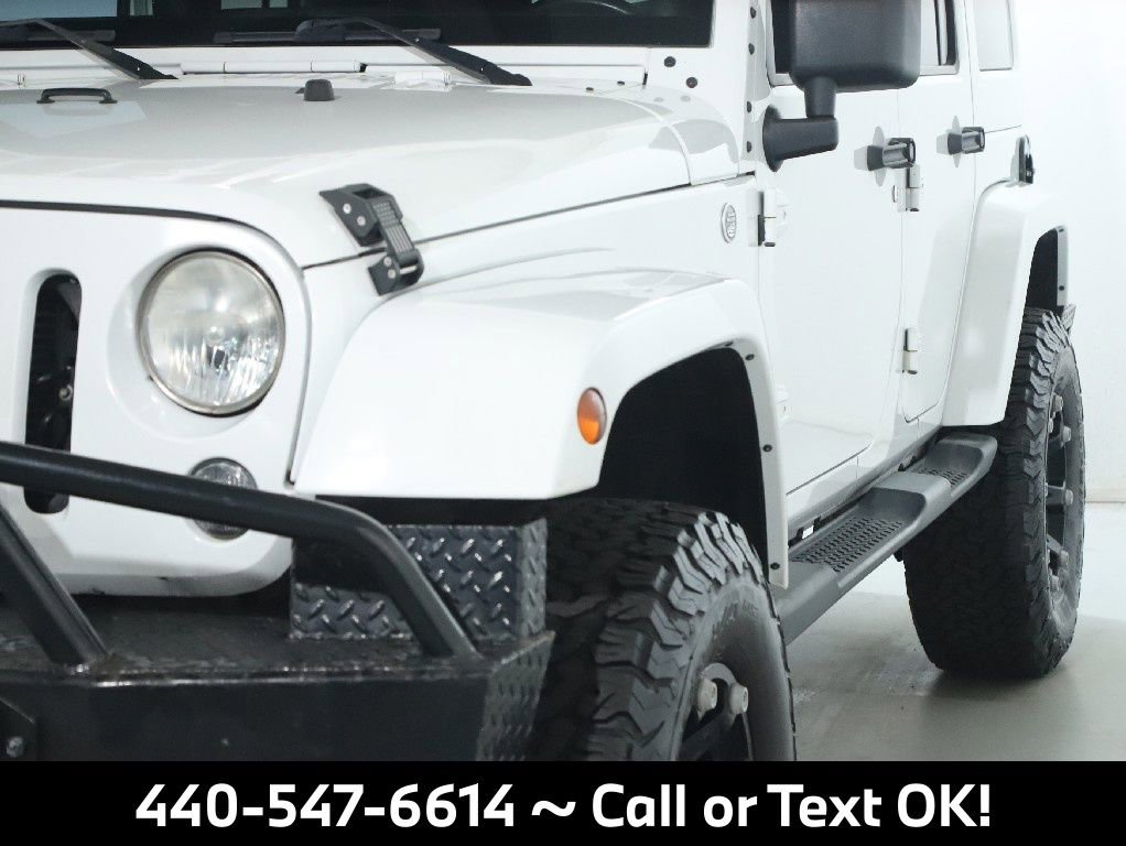 Used 2014 Jeep Wrangler Unlimited Sahara image 3