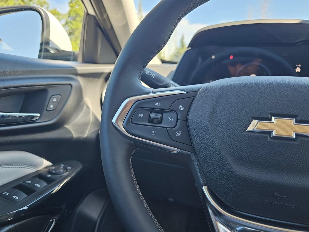 New 2026 Chevrolet Trax LT w/ Driver Confidence Package FWD image 34