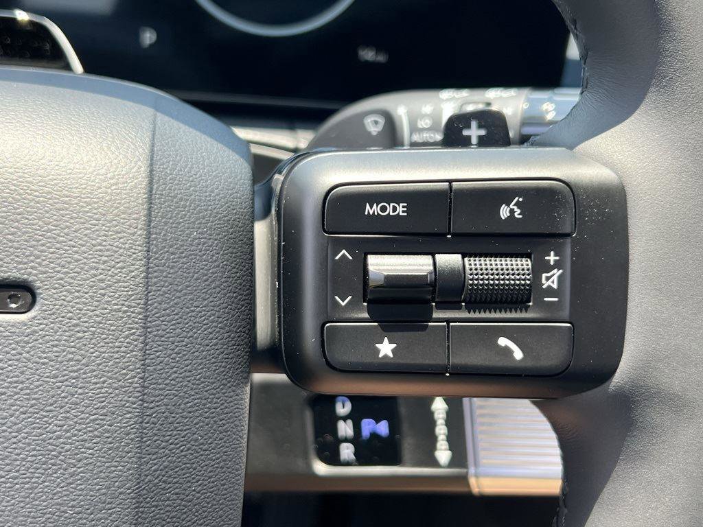 New 2025 Hyundai Santa Fe Calligraphy image 16