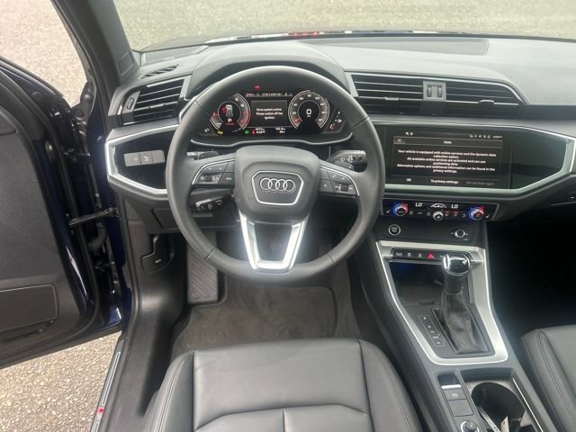 Used 2024 Audi Q3 2.0T Premium Plus image 20
