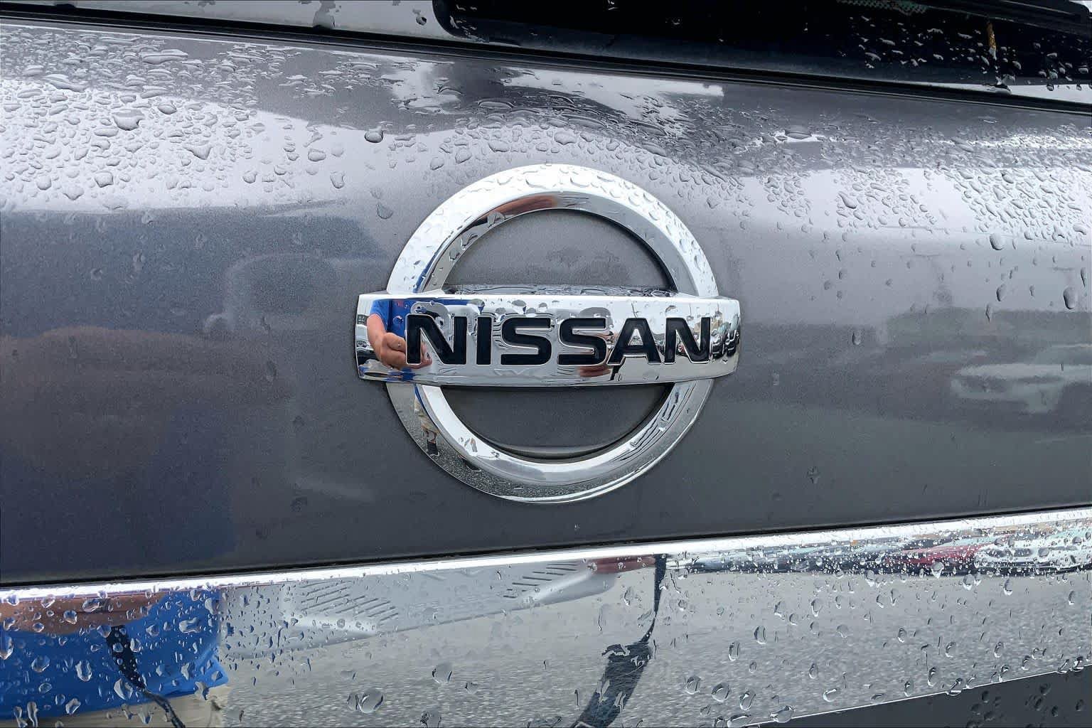 Used 2017 Nissan Pathfinder S FWD image 30