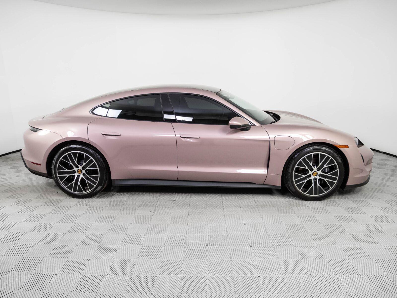Certified 2023 Porsche Taycan RWD image 25