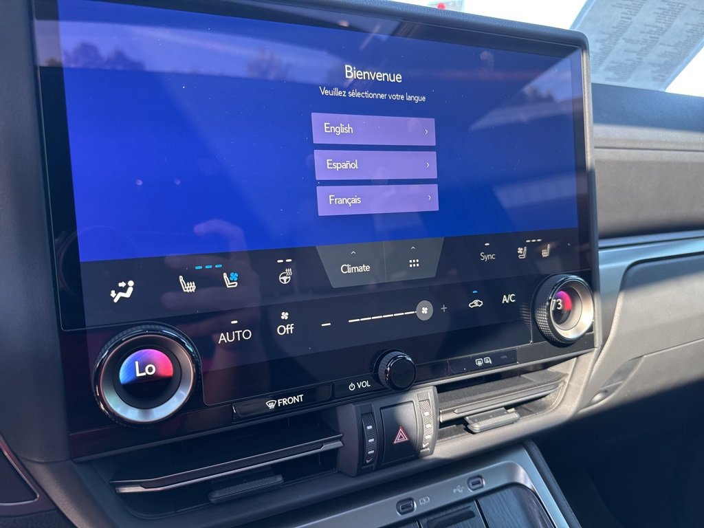 Used 2025 Lexus GX 550 image 30