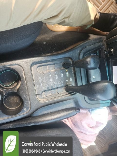 Used 2004 Jeep Grand Cherokee Laredo w/ Convenience Group AWD/4WD image 22