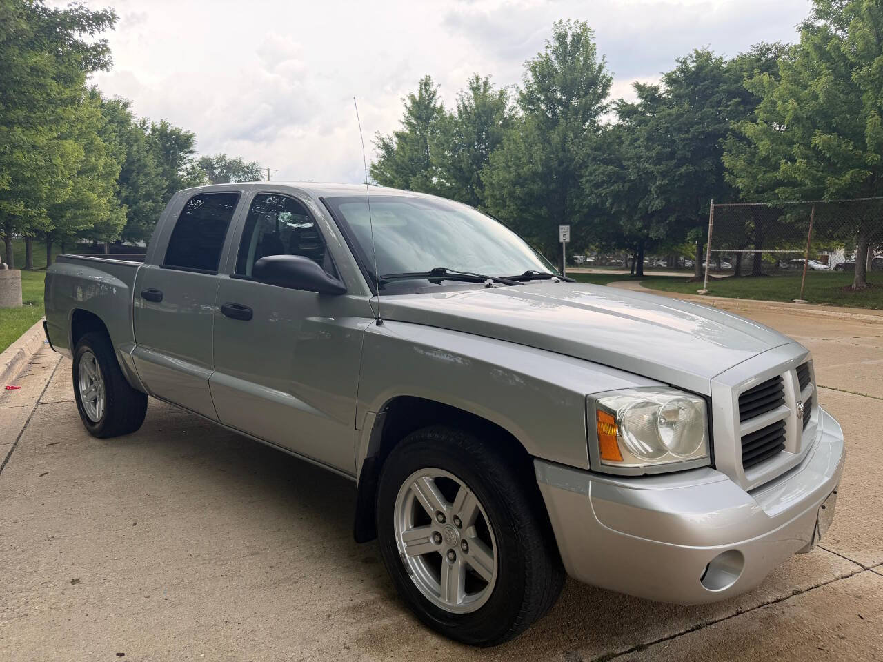 Used 2007 Dodge Dakota SLT w/ Sport Appearance Group