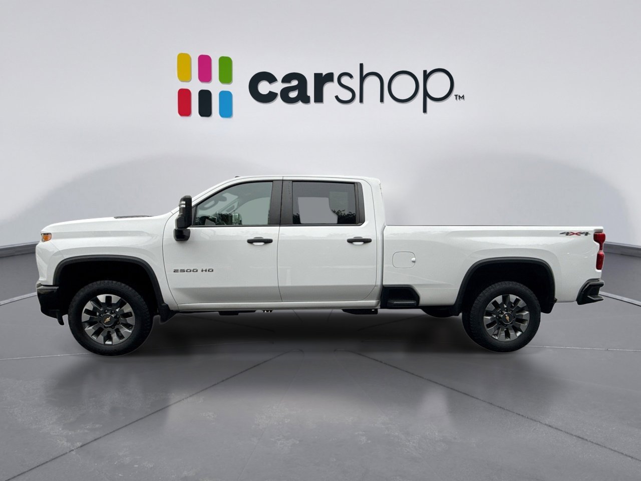Used 2023 Chevrolet Silverado 2500 Custom w/ Custom Convenience Package image 2