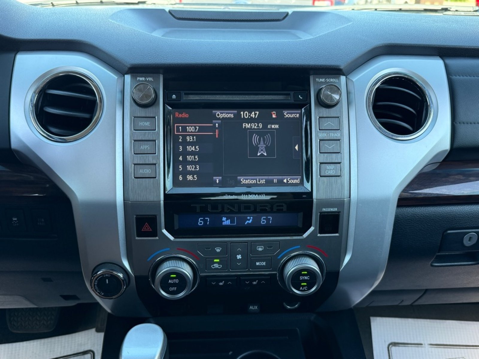 Used 2014 Toyota Tundra Limited AWD/4WD image 13