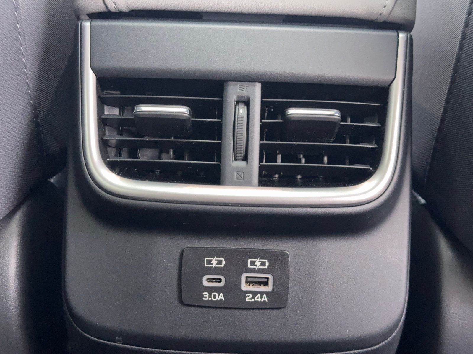 Used 2024 Subaru Outback Premium AWD/4WD image 40