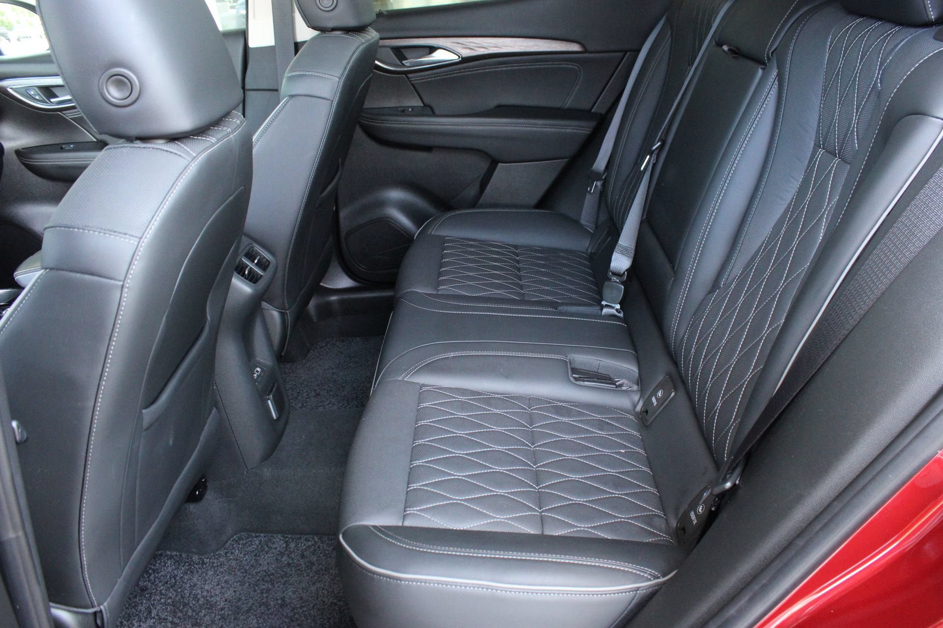 Used 2023 Buick Envision Avenir FWD image 14