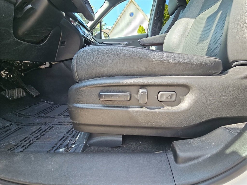 Used 2023 Honda Passport EX-L image 14