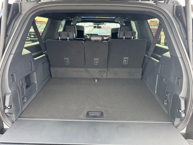 New 2026 Ford Expedition Max Platinum w/ Stealth Performance Package image 34