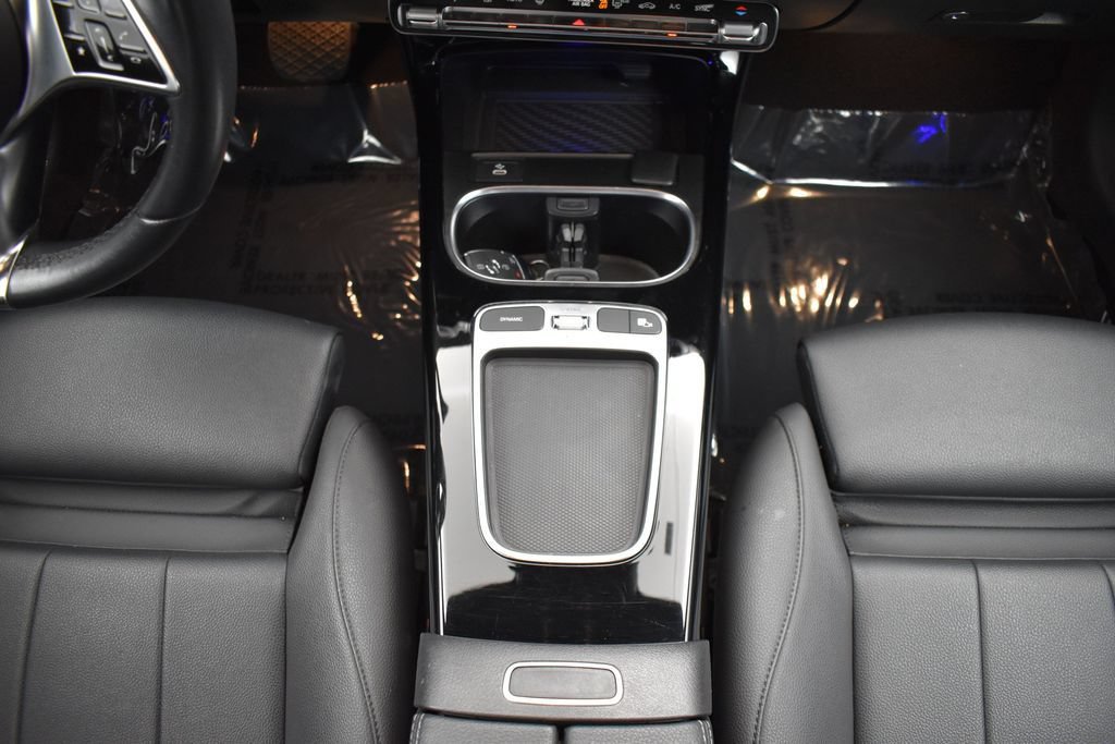 Used 2025 Mercedes-Benz CLA 250 4MATIC image 13