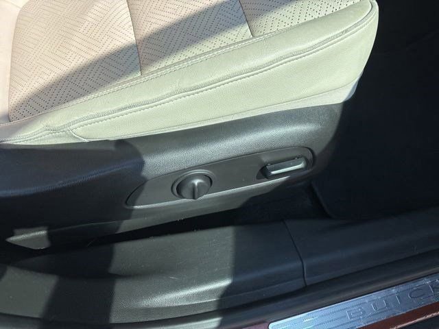 Used 2020 Buick Encore GX Essence FWD image 40