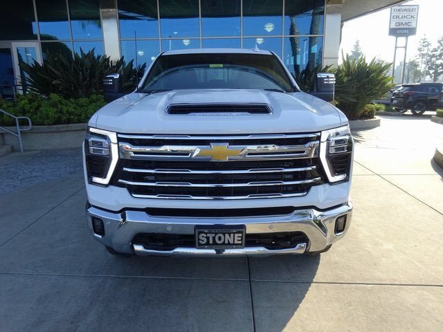 New 2026 Chevrolet Silverado 2500 LTZ w/ LTZ Premium Package AWD/4WD image 2