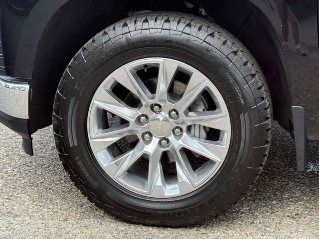 Used 2019 Chevrolet Silverado 1500 LTZ w/ LTZ Premium Package AWD/4WD image 9