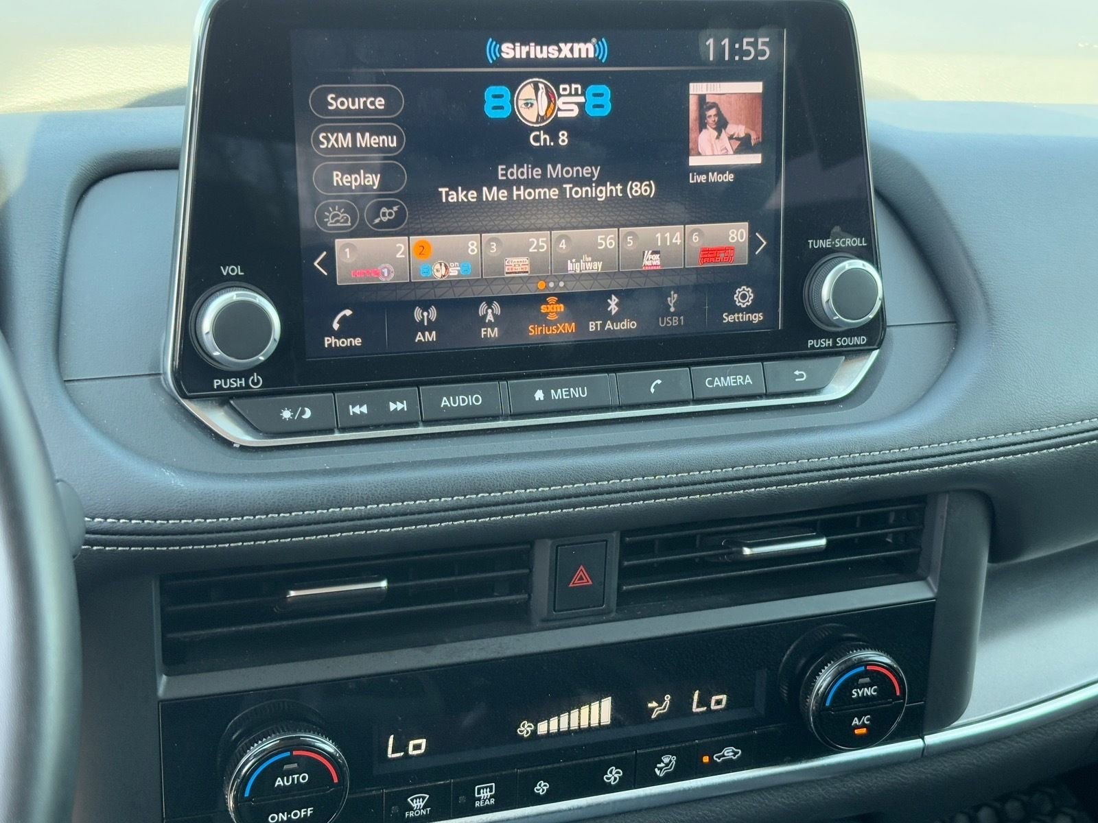 Certified 2025 Nissan Rogue SV image 22