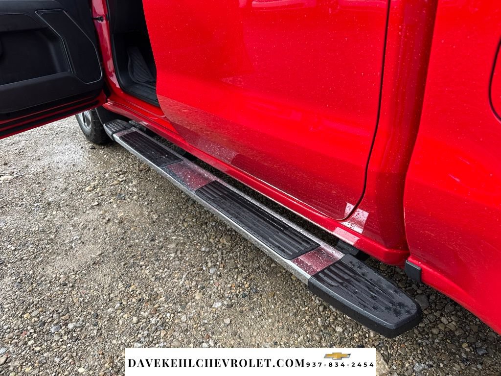 Used 2024 Chevrolet Silverado 1500 LT AWD/4WD image 35