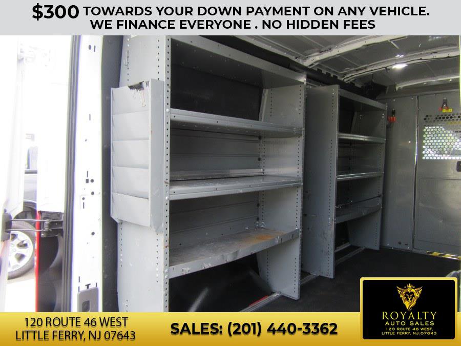 Used 2020 Ford Transit 250 Medium Roof w/ Load Area Protection Package image 25