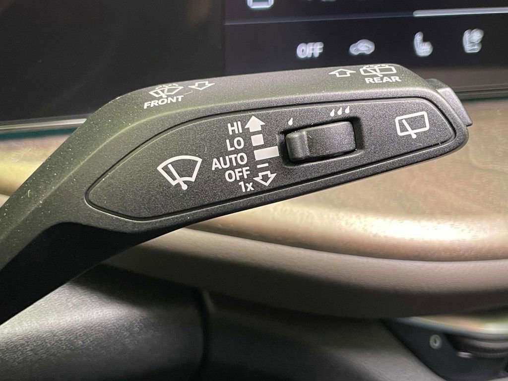 New 2025 Audi Q5 Premium Plus AWD/4WD image 40