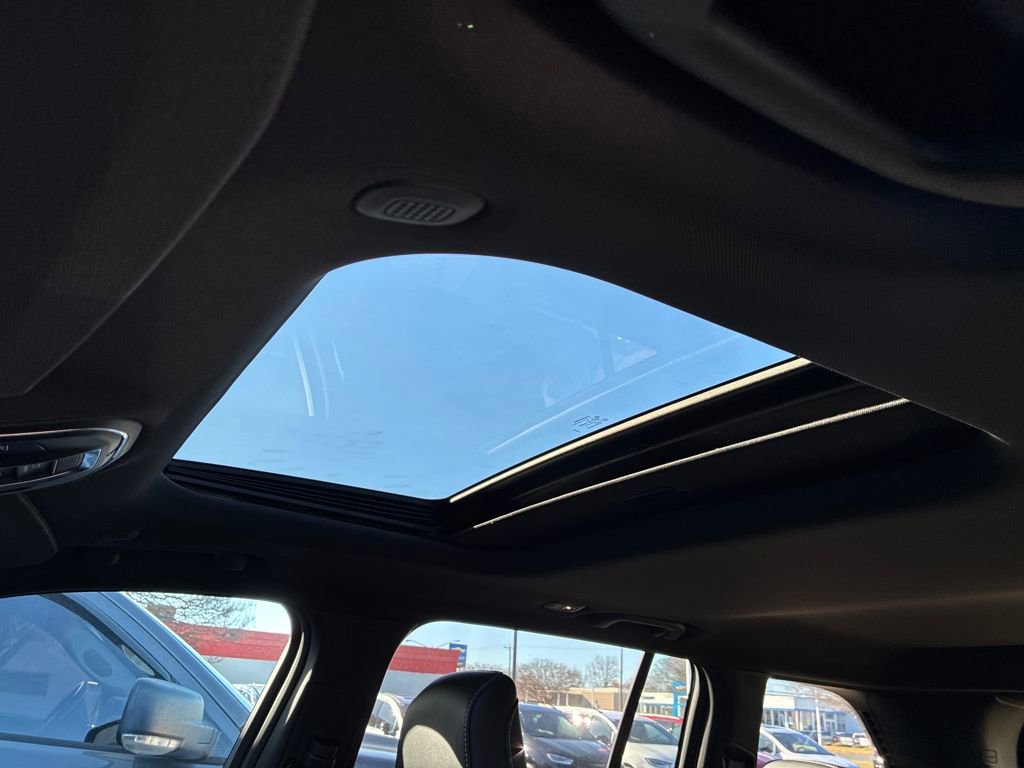 New 2025 Jeep Grand Cherokee image 19