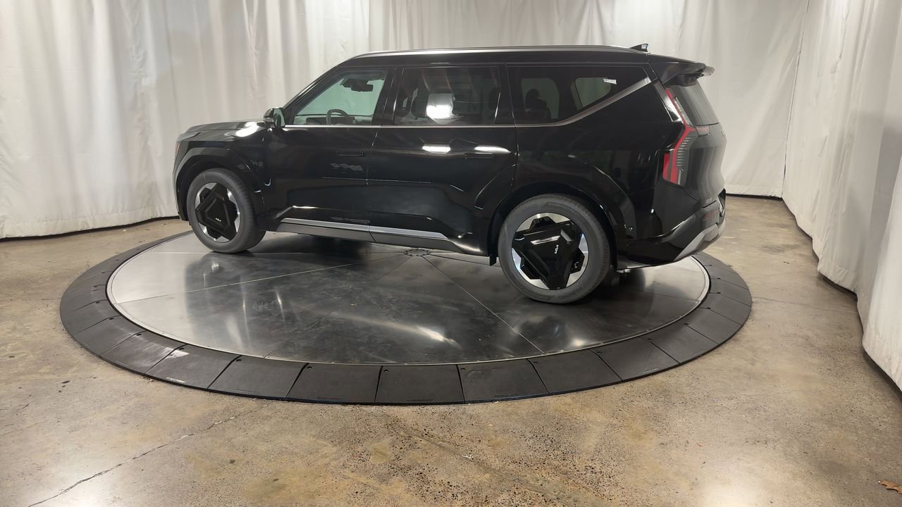 New 2026 Kia EV9 Land image 6