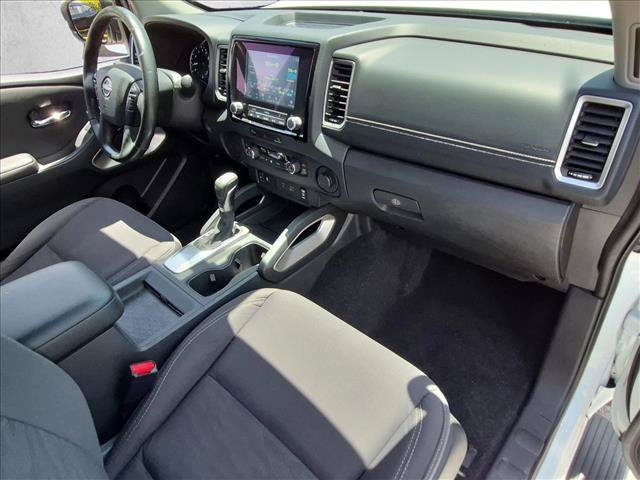 Used 2024 Nissan Frontier SV w/ Bed Access Package RWD image 20