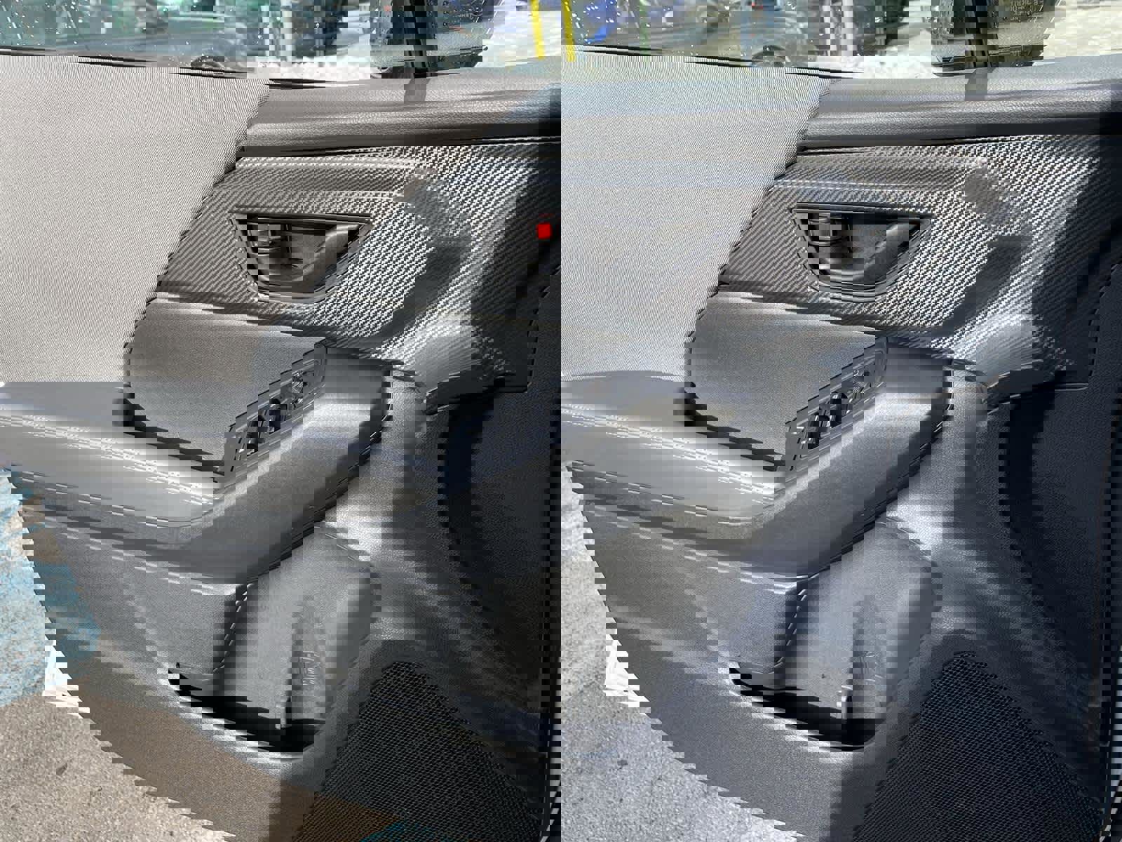 Used 2025 Subaru Crosstrek 2.0i Premium image 26