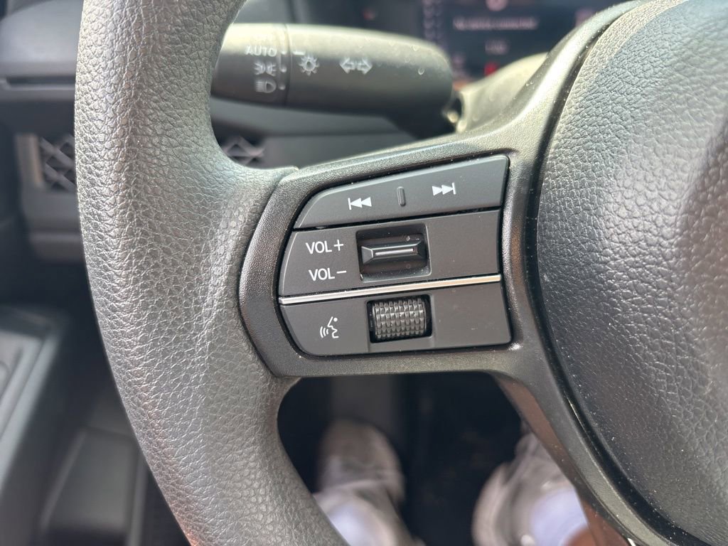 Used 2025 Honda Accord SE image 20