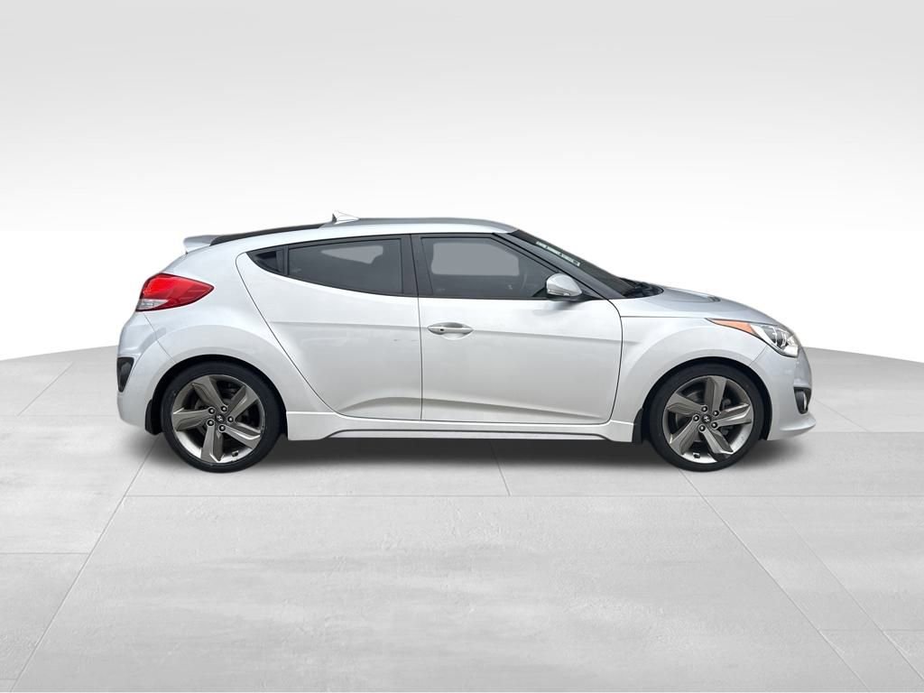 Used 2015 Hyundai Veloster Turbo image 5