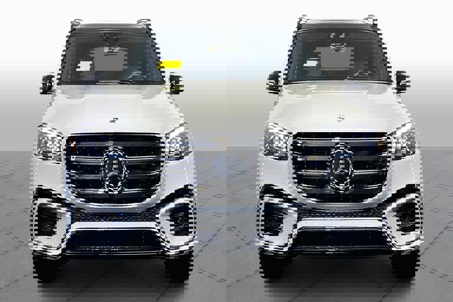 New 2026 Mercedes-Benz GLS 580 4MATIC image 2