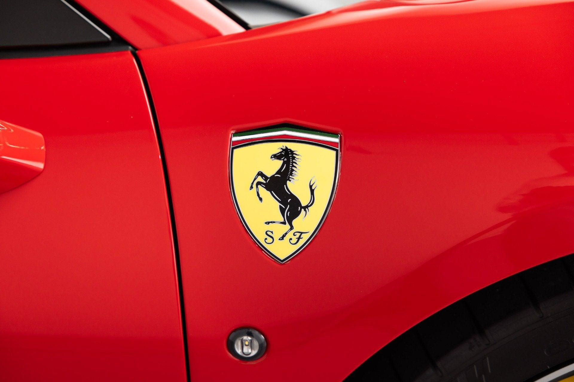 Certified 2021 Ferrari F8 Tributo RWD image 30
