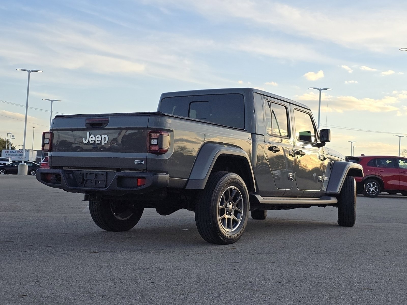 Used 2020 Jeep Gladiator Overland image 20