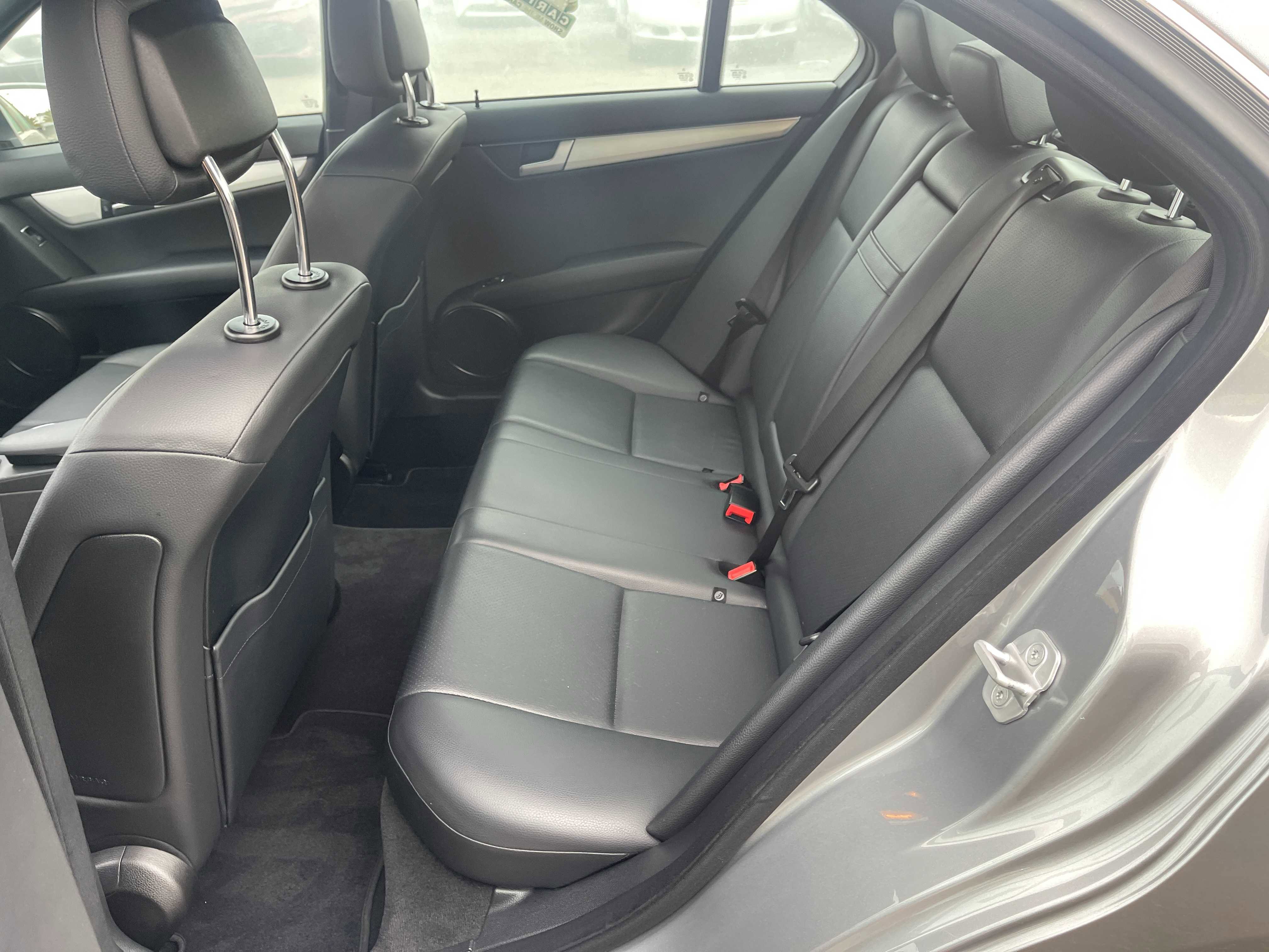 Used 2013 Mercedes-Benz C 250 Sedan w/ Premium 1 Pkg image 10