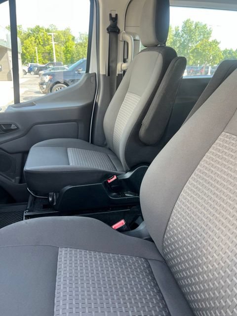 Used 2022 Ford Transit 350 XLT RWD image 12
