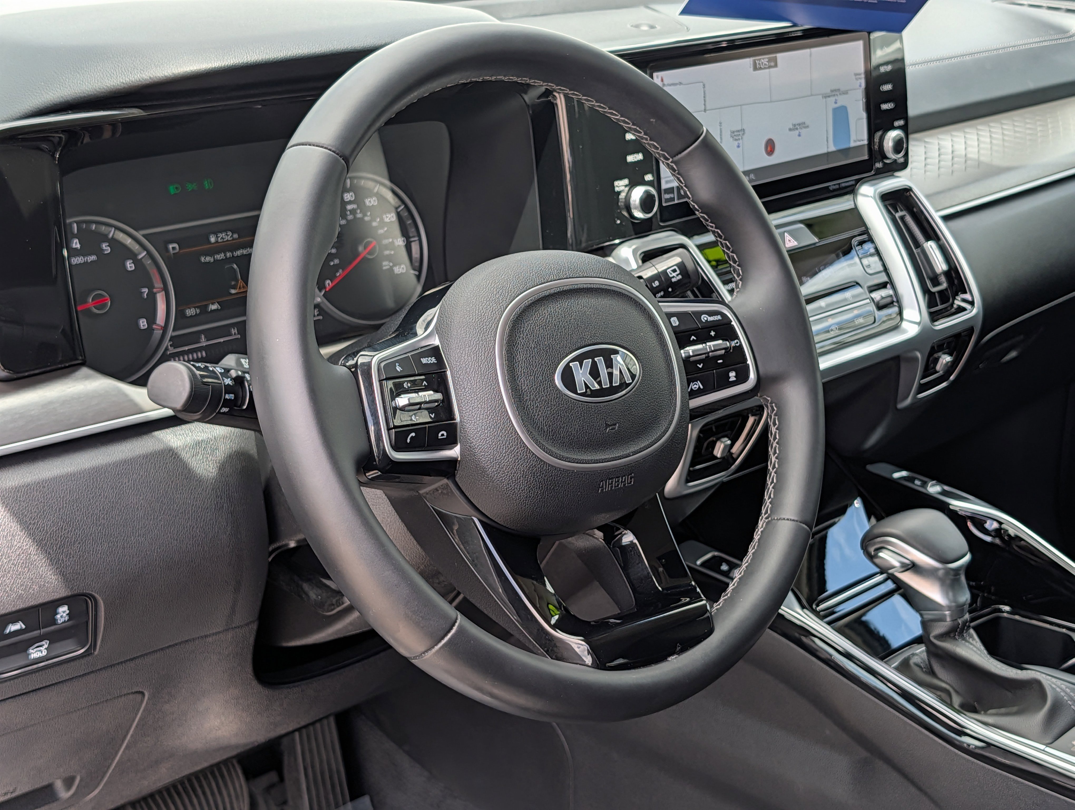 Used 2021 Kia Sorento SX image 23