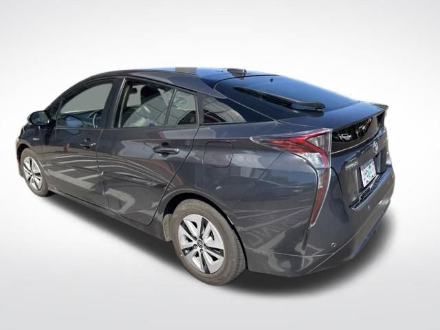 Used 2017 Toyota Prius Four w/ Advanced Technology Package FWD image 6