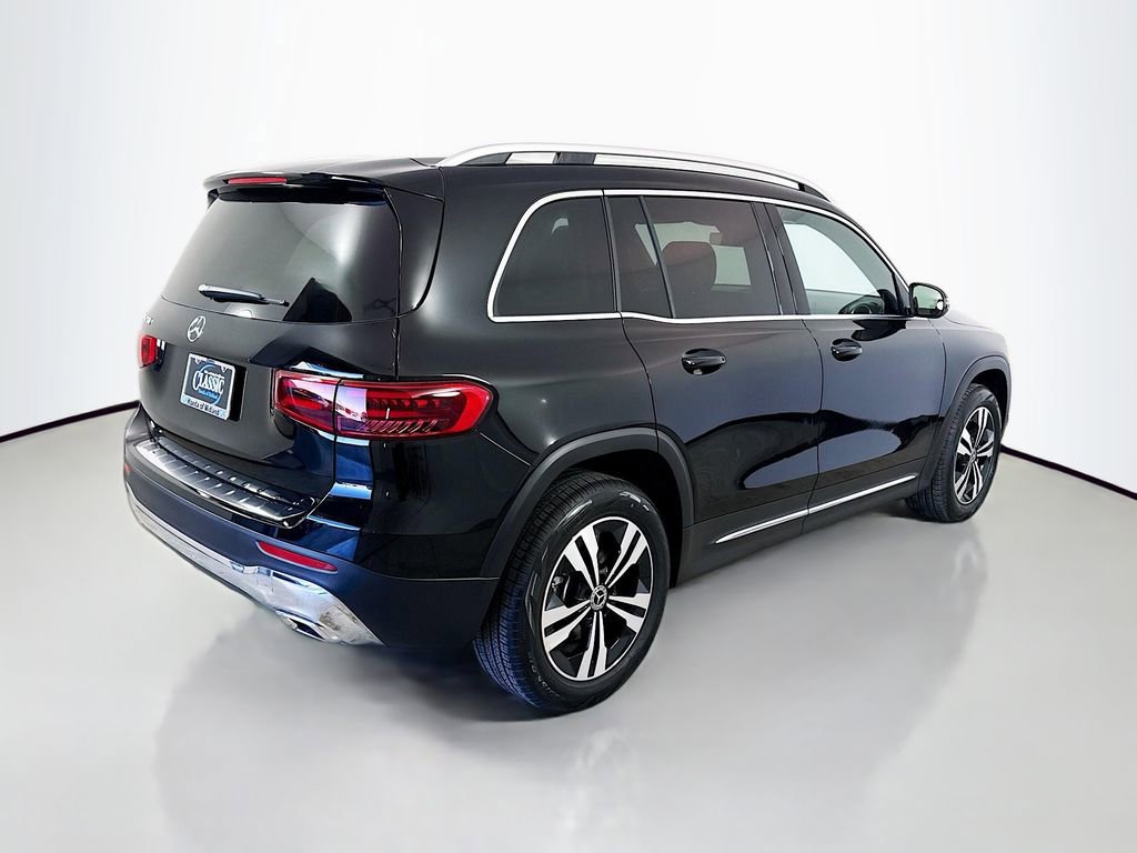 Used 2025 Mercedes-Benz GLB 250 image 7