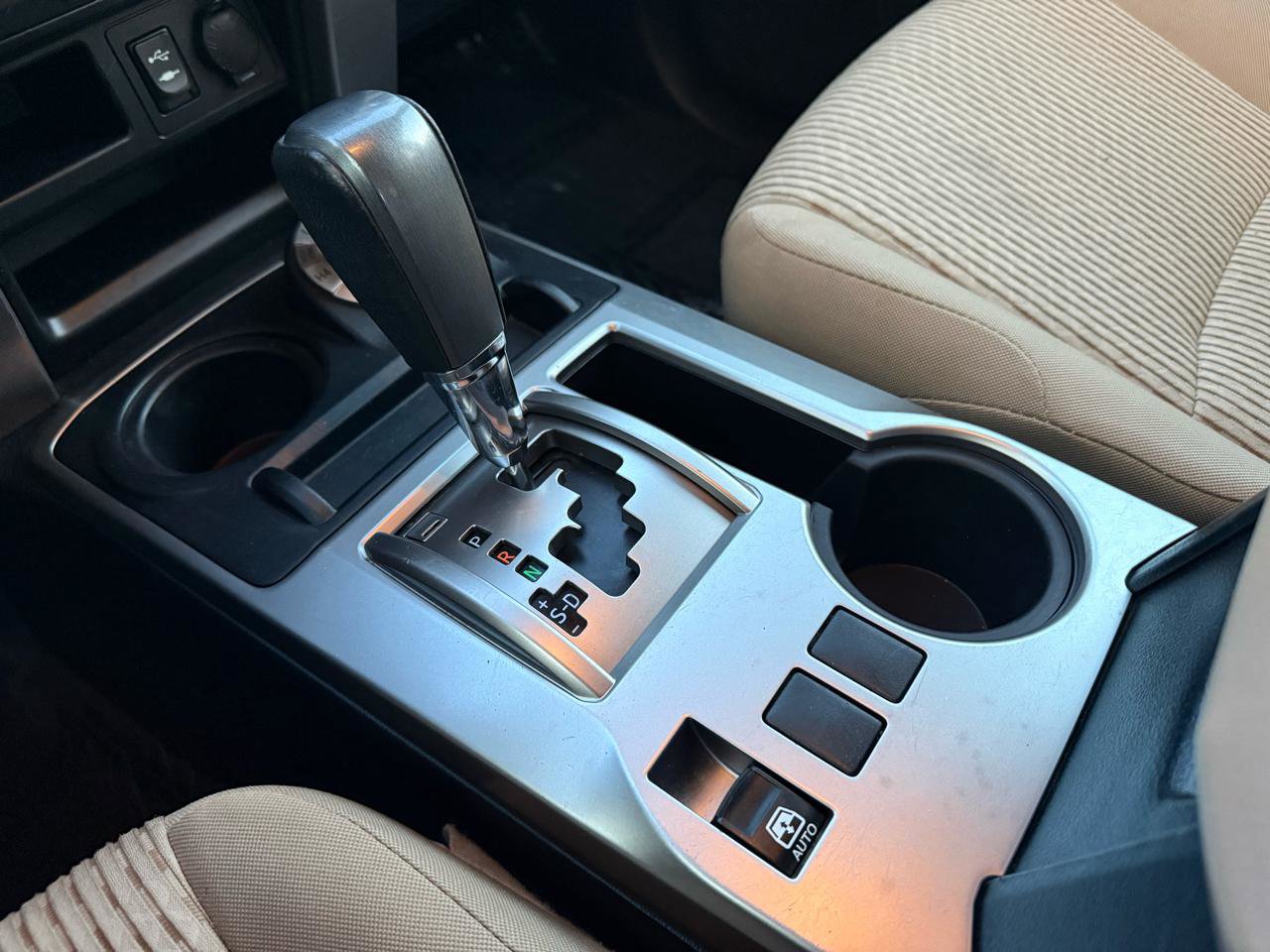 Used 2015 Toyota 4Runner SR5 image 27