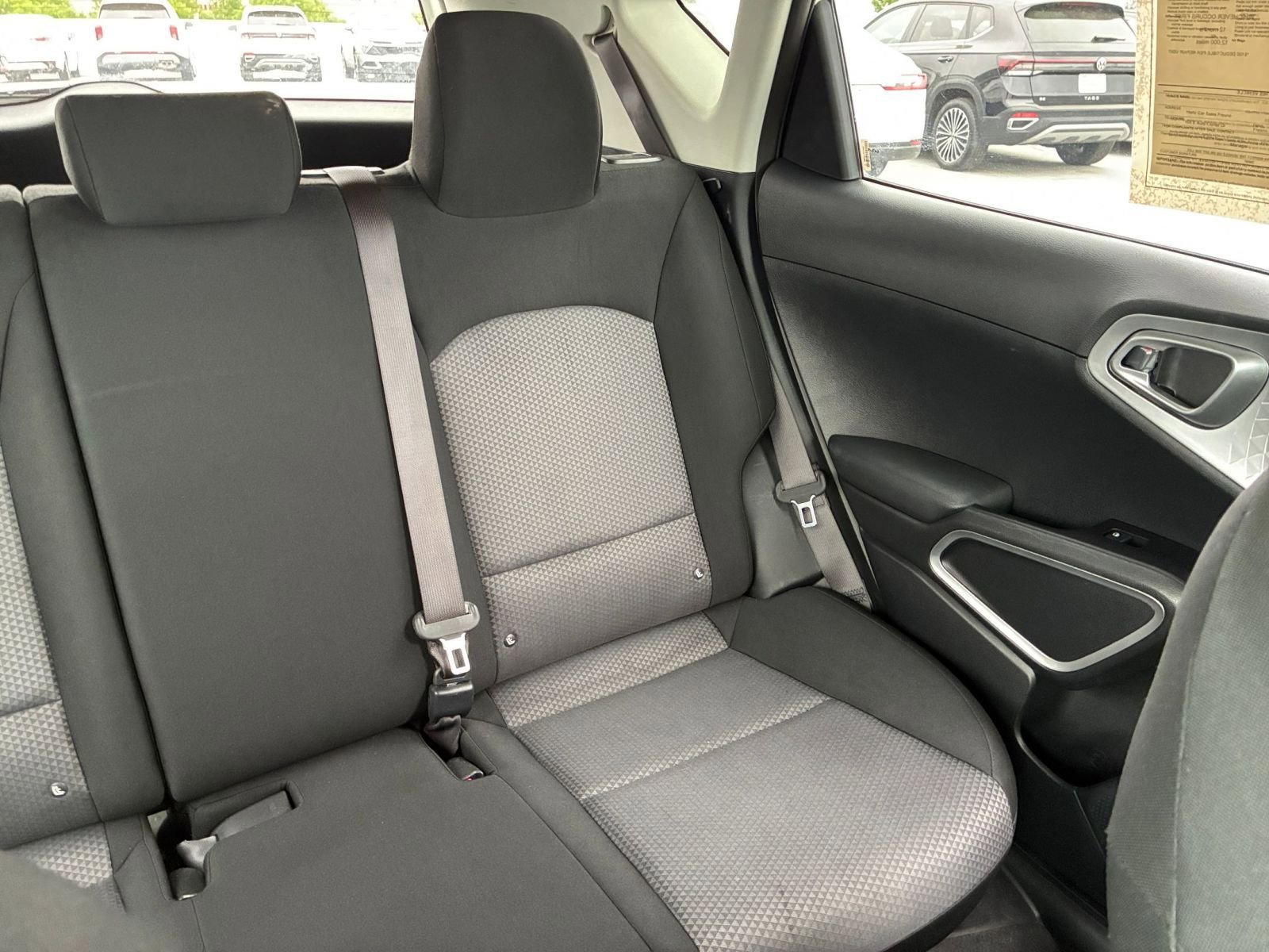 Used 2025 Kia Soul LX w/ LX Technology Package image 35