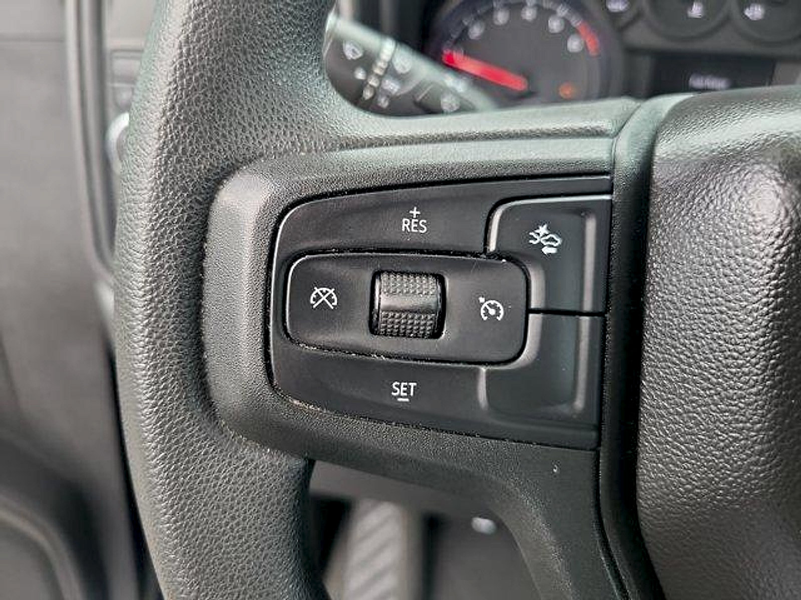 Used 2022 Chevrolet Silverado 1500 Custom RWD image 27