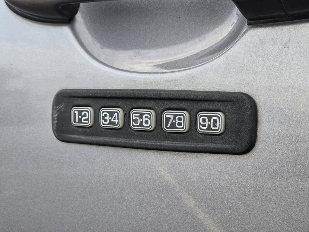 Used 2008 Ford Escape Limited image 15