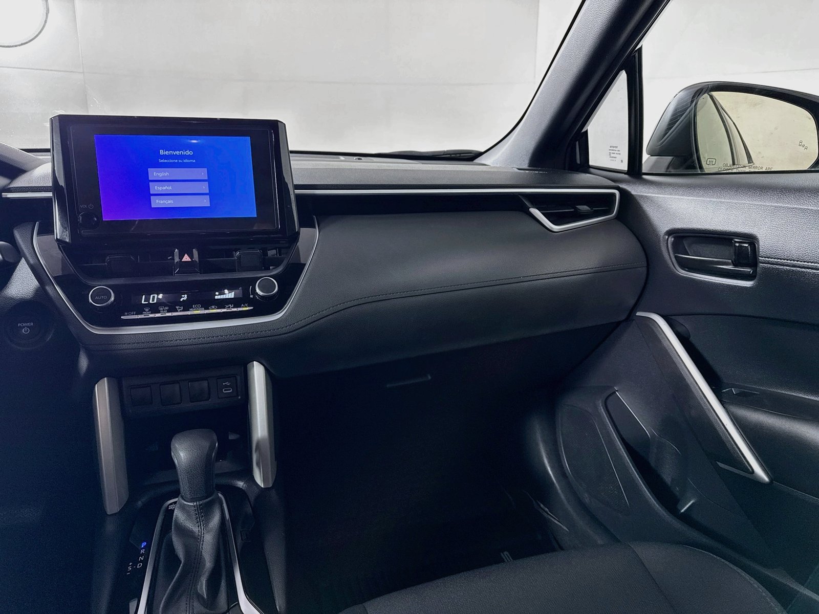 Certified 2025 Toyota Corolla Cross AWD Hybrid image 21