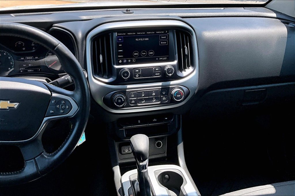 Used 2022 Chevrolet Colorado LT AWD/4WD image 7