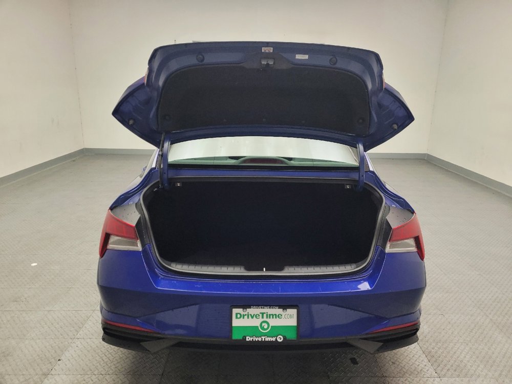 Used 2023 Hyundai Elantra SEL w/ Convenience Package image 29