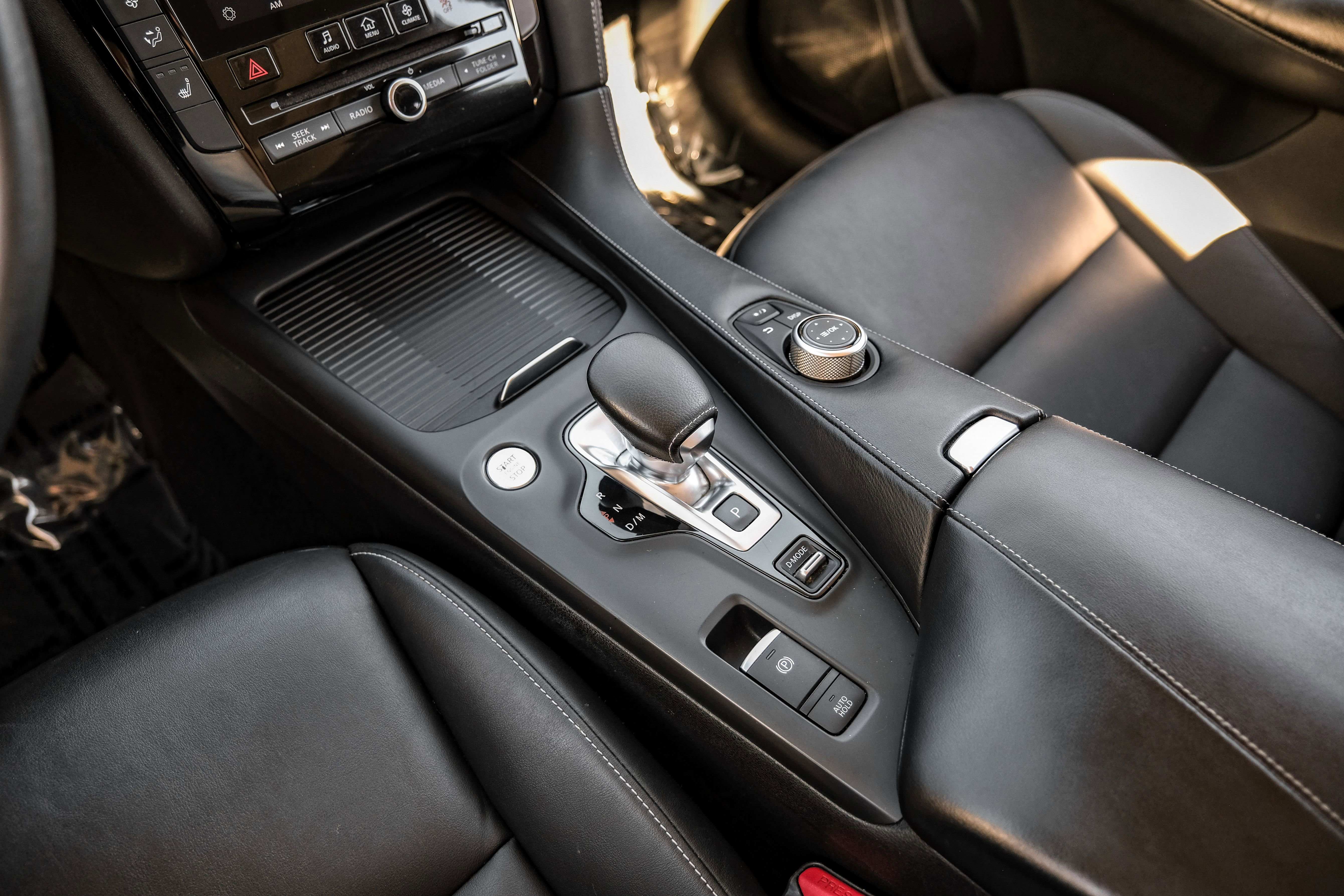 Used 2020 INFINITI QX50 Luxe image 24