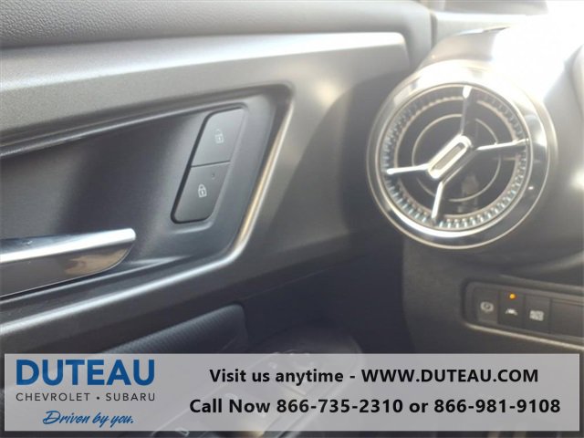 New 2026 Chevrolet Equinox EV LT image 21